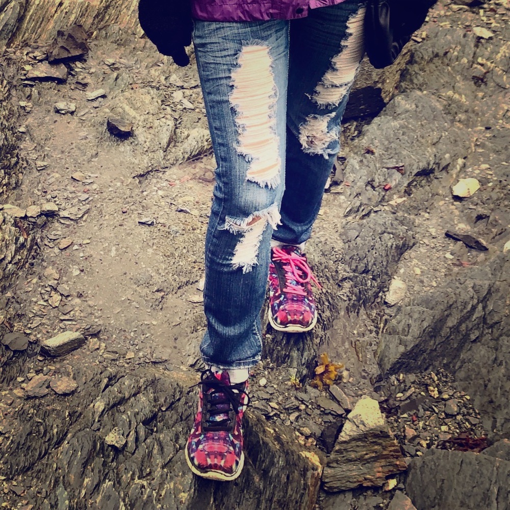 Ripped skinny jeans size 5